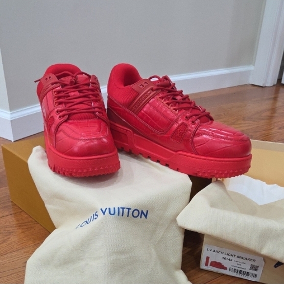 Louis Vuitton Red Men's Fashion Sneakers